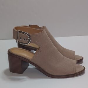 Tommy Hilfiger Fineya Women's Block Heel Sandals Size 9.5